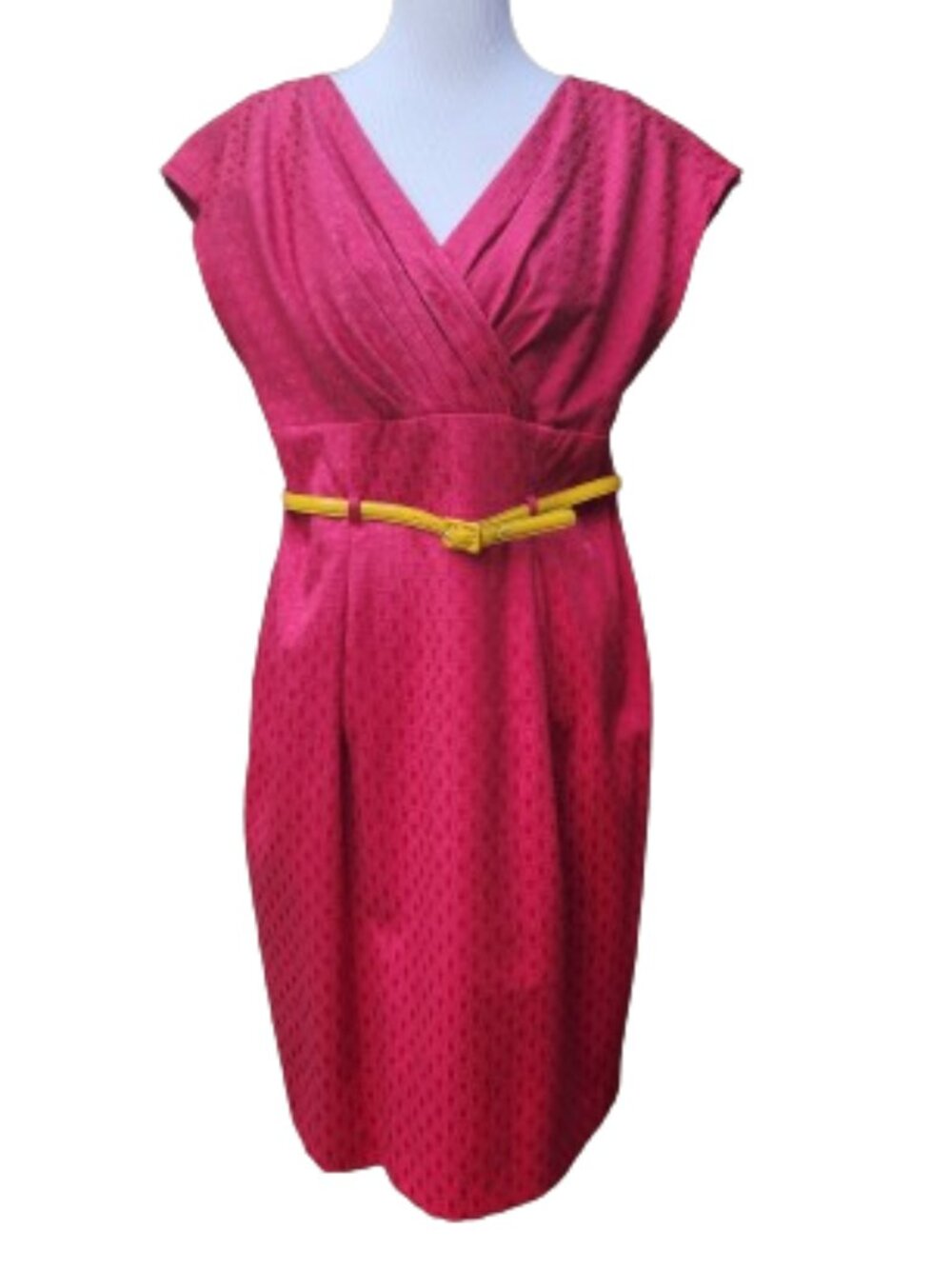 Jones New York Fuchsia Pink Sheath Dress Geo-Print Sheen V-Neck Yellow Belt